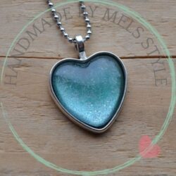 Handgemaakte ketting Iris
