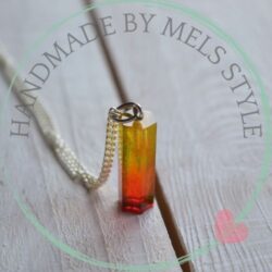 Prachtige hars ketting