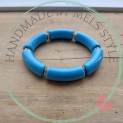 Lichtblauwe armband met tube kralen en rhinestone spacers