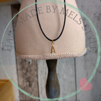 Handgemaakte letter ketting