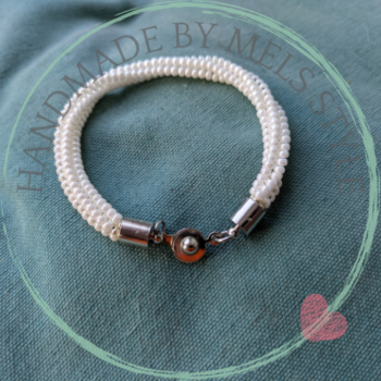 Handgemaakte armband Saar